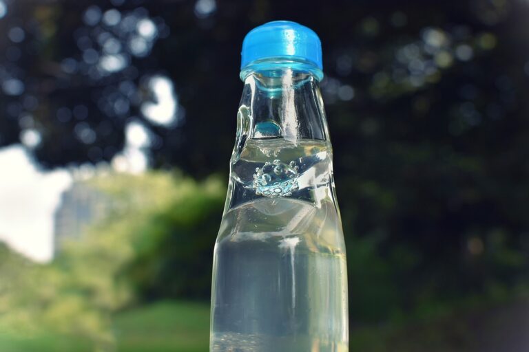 est ce que l'eau minerale se perime